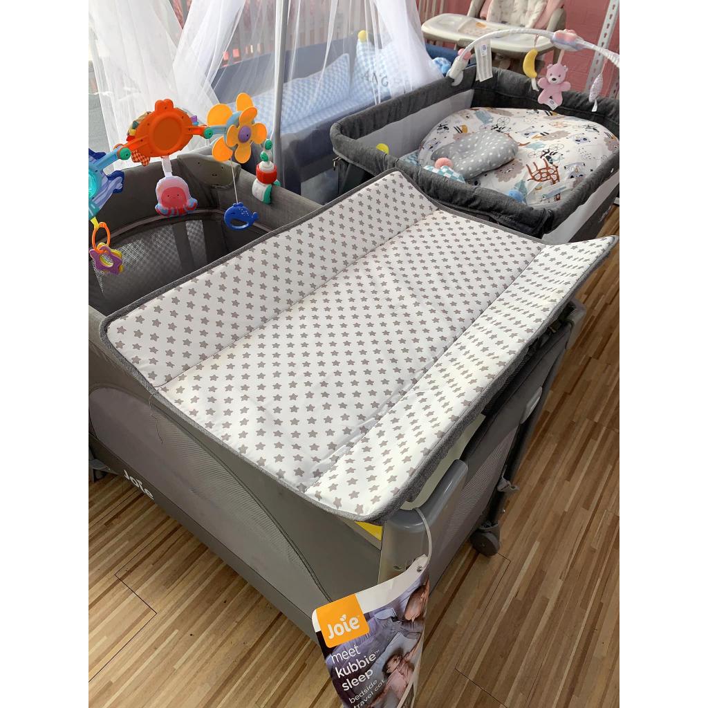 Joie kubbie 或 ViVibaby 多功能遊戲床 尿布台（無床架）