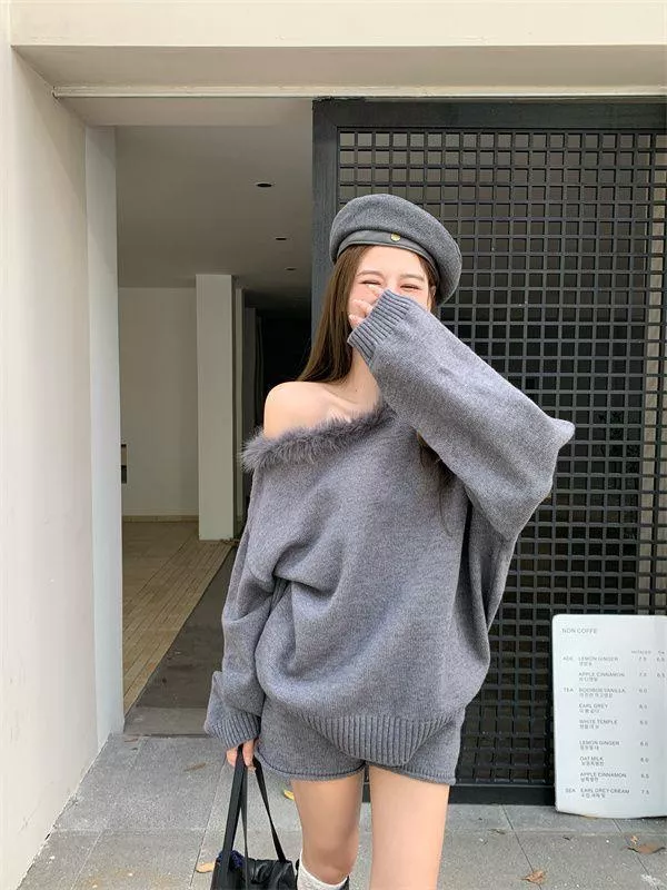 2025毛領斜肩寬鬆套頭毛衣拼接針織短褲套裝B166