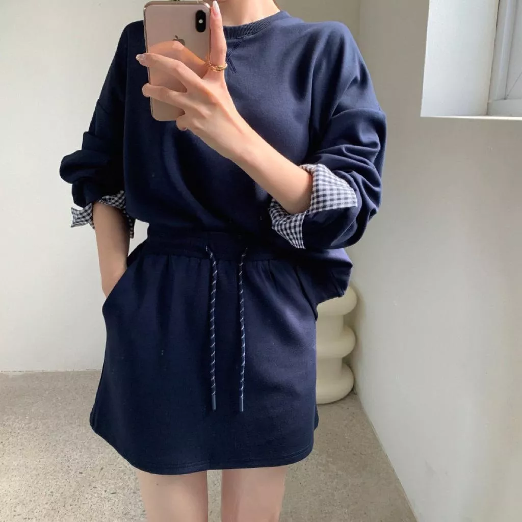 慵懶感圓領拼接袖子衛衣+A字半身裙時尚套裝B171