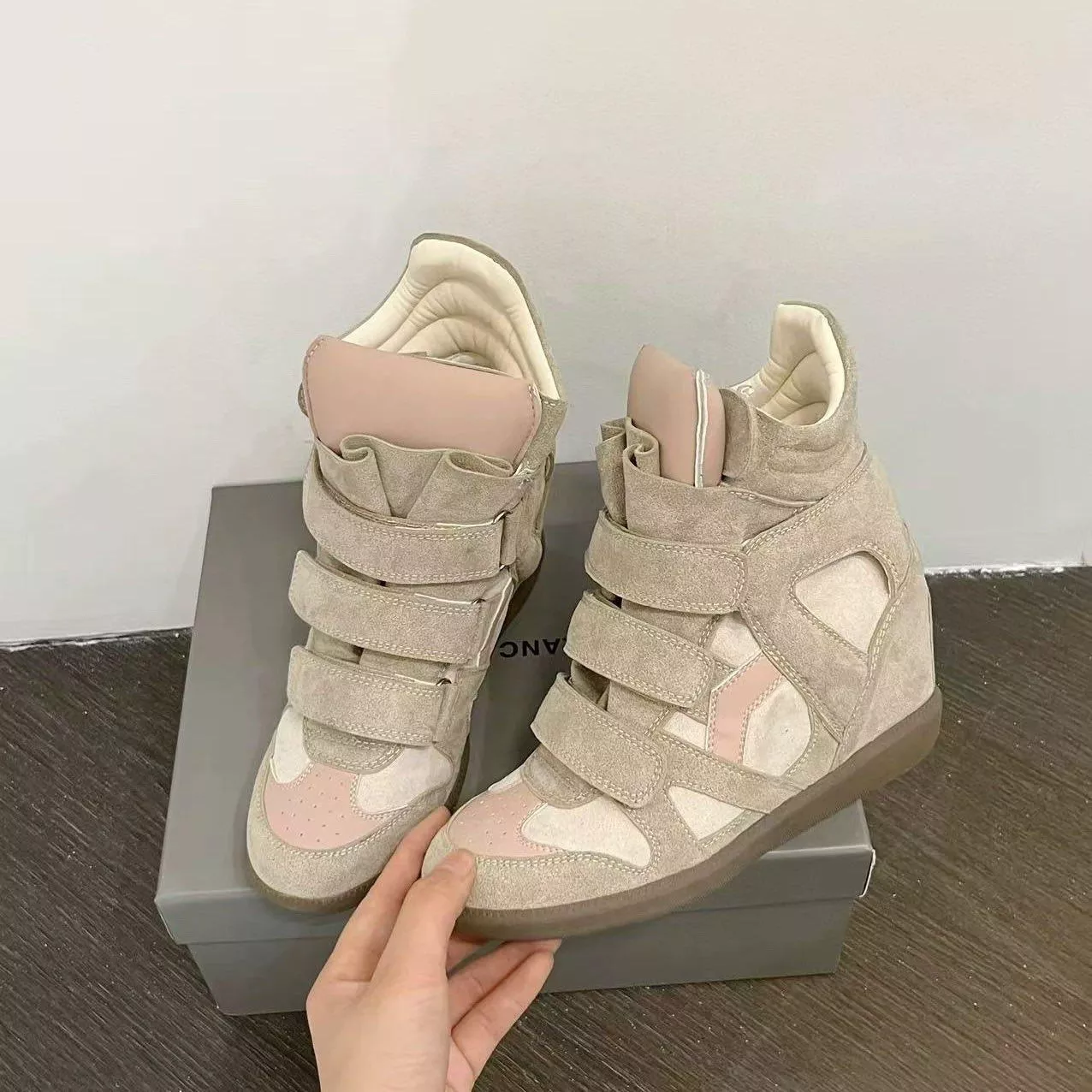 2025內增高高筒拼色圓百搭魔鬼氈運動鞋M677