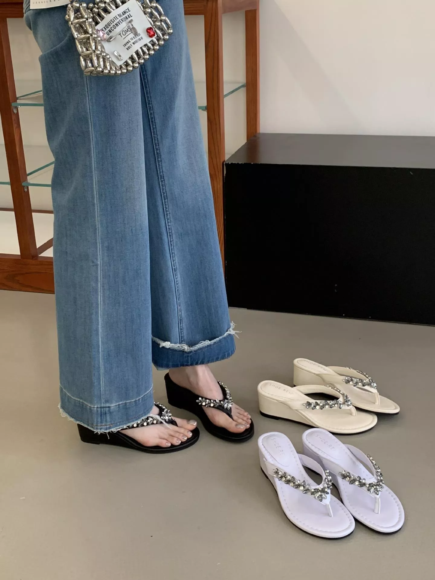 2026夏季水鑽坡跟人字拖夾腳涼拖A2656