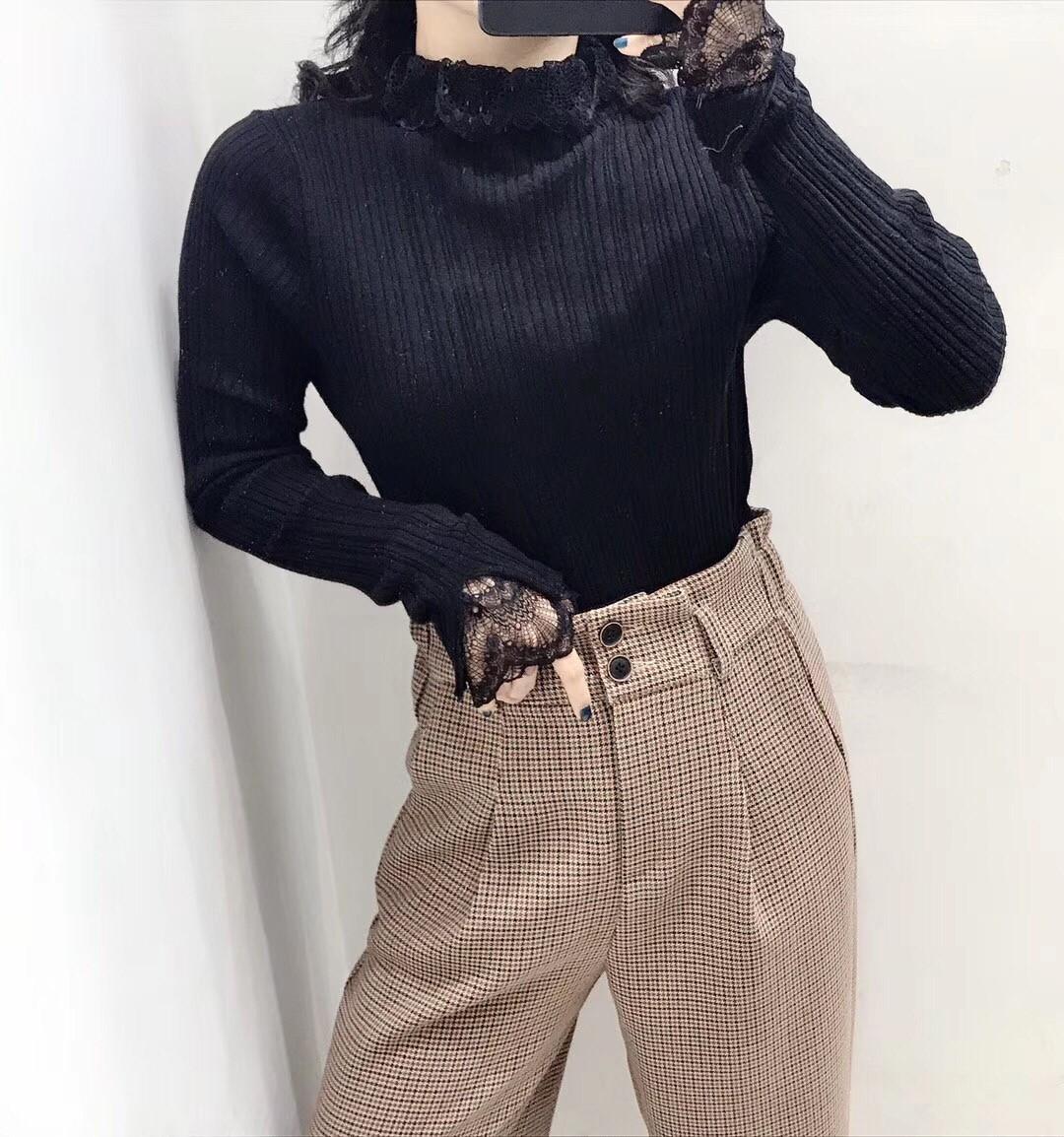 蕾絲領口及蕾絲袖口上衣(價格詢問請加賴ID:073106108一對一客服