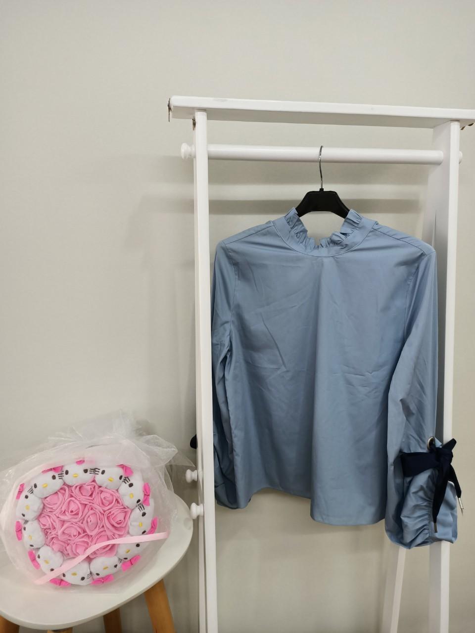 蓬蓬蝴蝶結袖上衣(價格詢問請加賴ID:073106108一對一客服)
