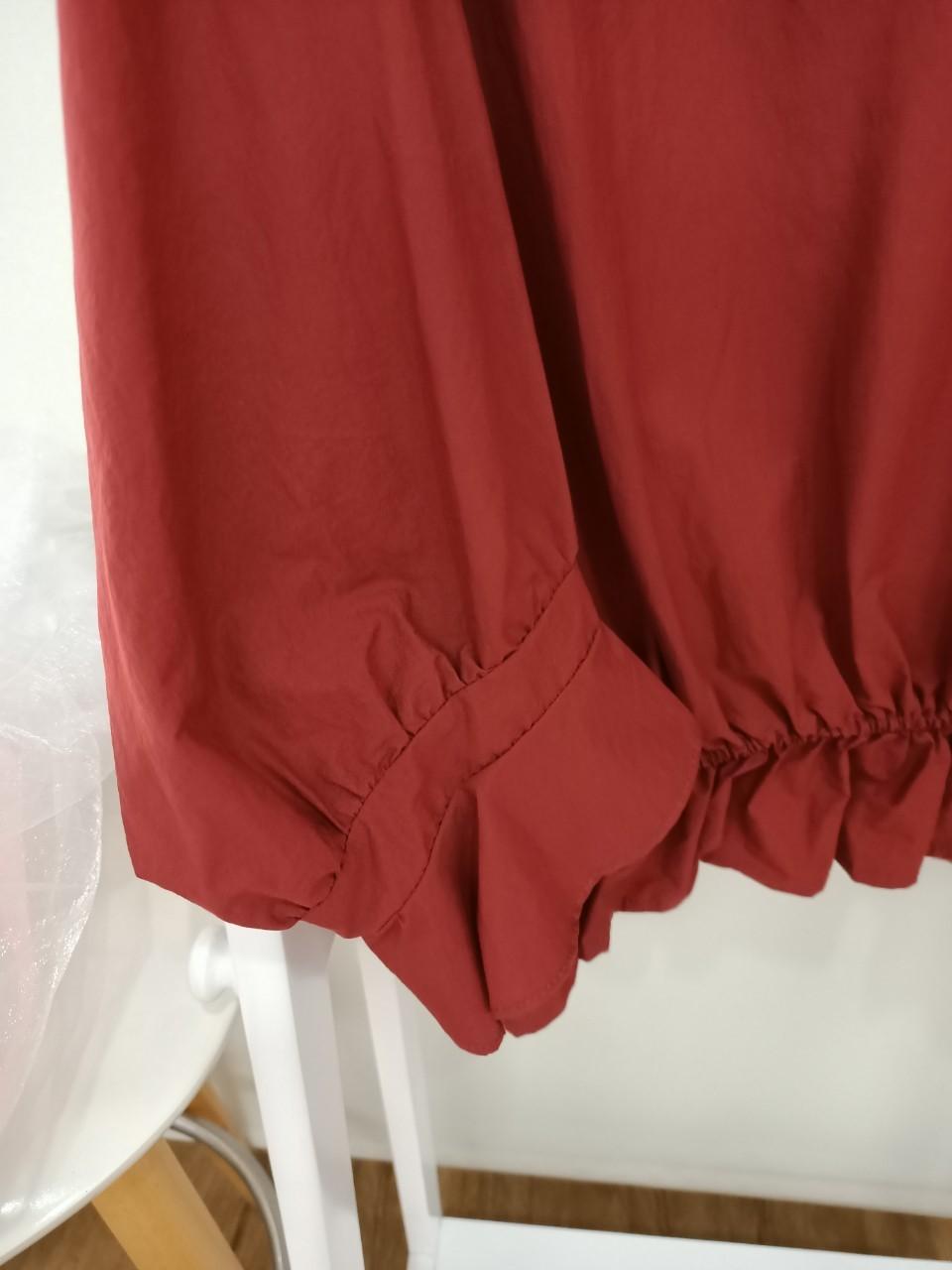 顯腰短版衣(價格詢問請加賴ID:073106108一對一客服)
