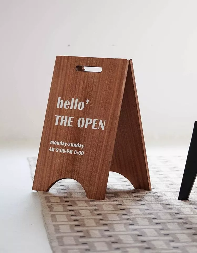 客製化 | 木質落地招牌