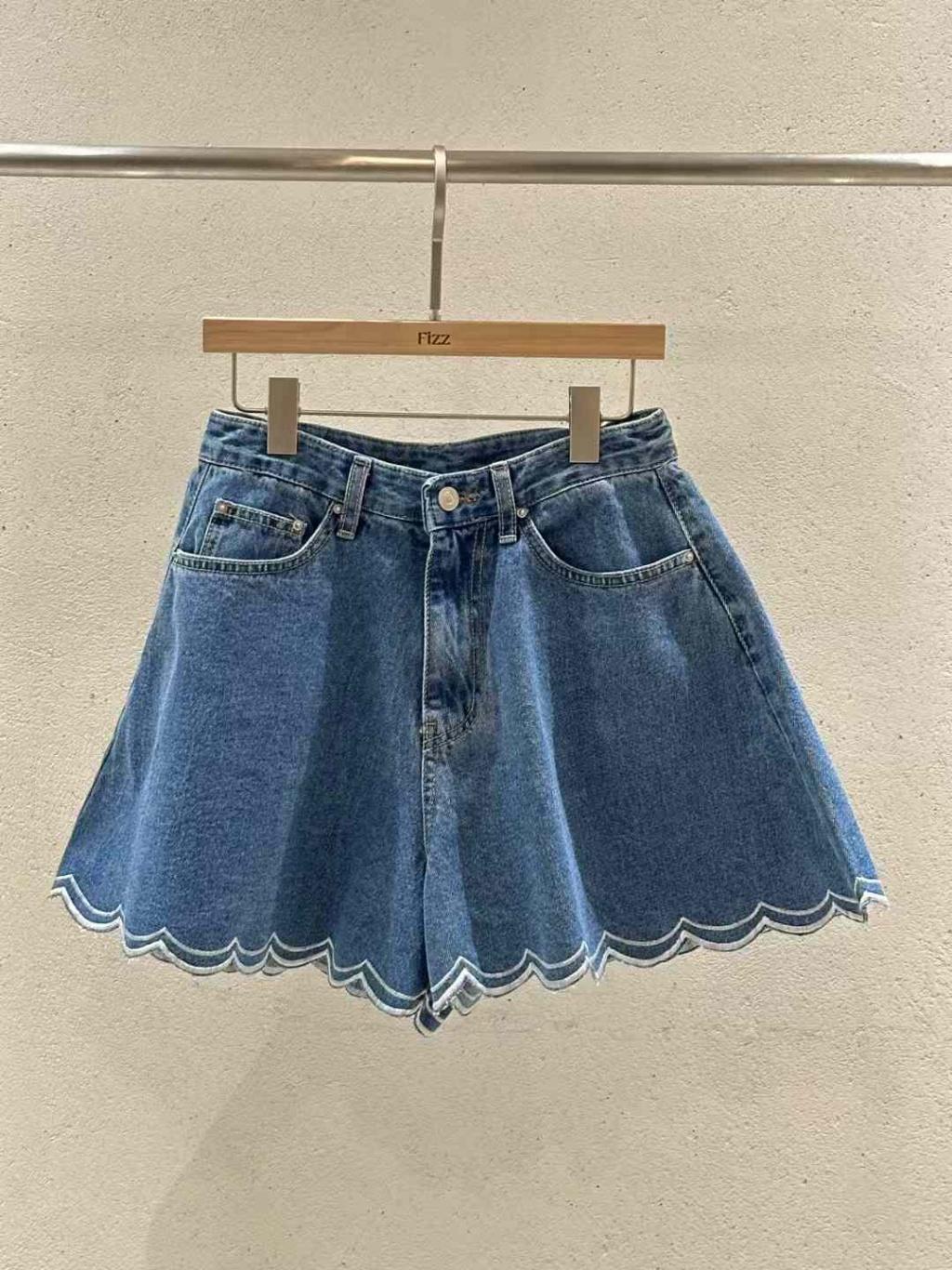 23P正韓夏季牛仔花瓣邊裙