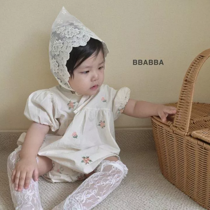 23P正韓花朵刺繡親子包屁衣-Baby