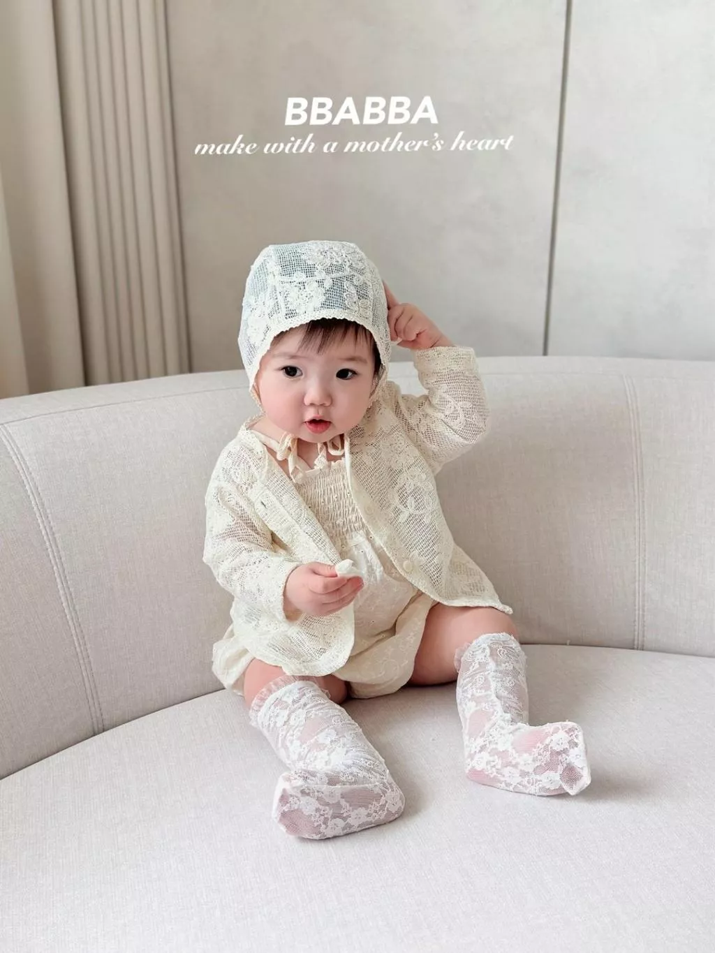 23P正韓花朵刺繡親子罩衫-Baby