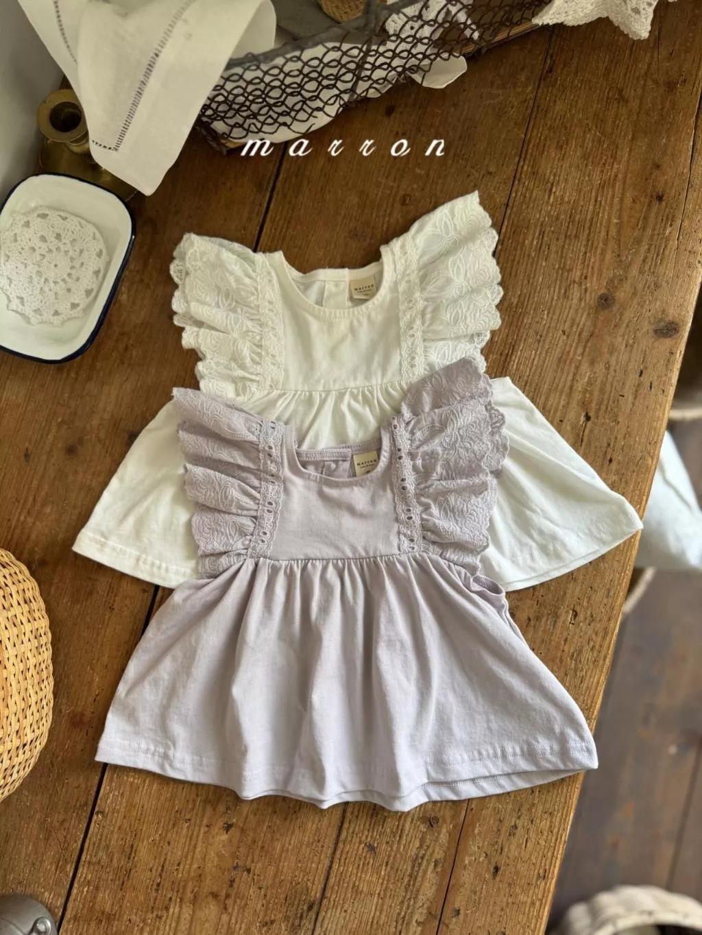 Marron  25P 蕾絲袖下擺裙上衣