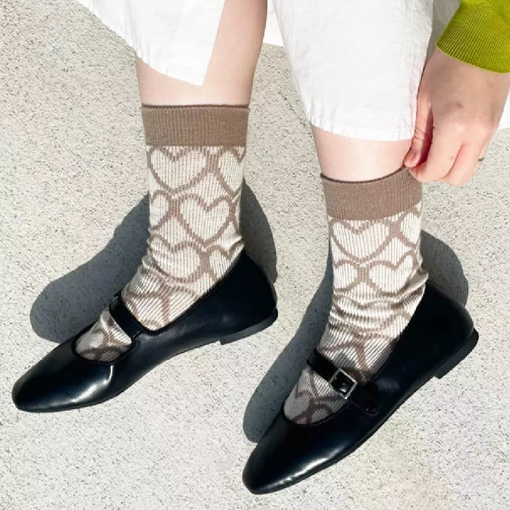 現貨🇯🇵日本製 Tabio 正版靴下屋復古愛心襪