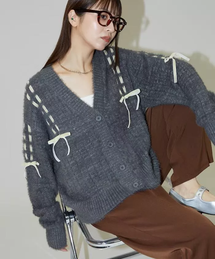 預購🇯🇵蝴蝶結緞帶天鵝絨毛衣