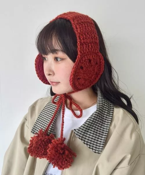 預購🇯🇵冬日花緒 2WAY 編織保暖毛球耳罩