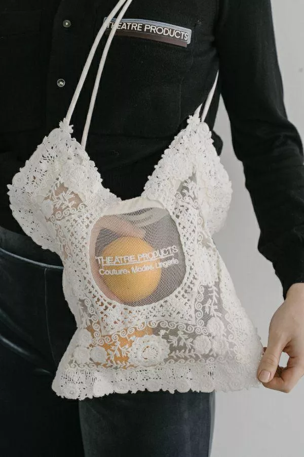 預購🇯🇵THEATRE PRODUCTS 薄紗蕾絲 Tote Bag