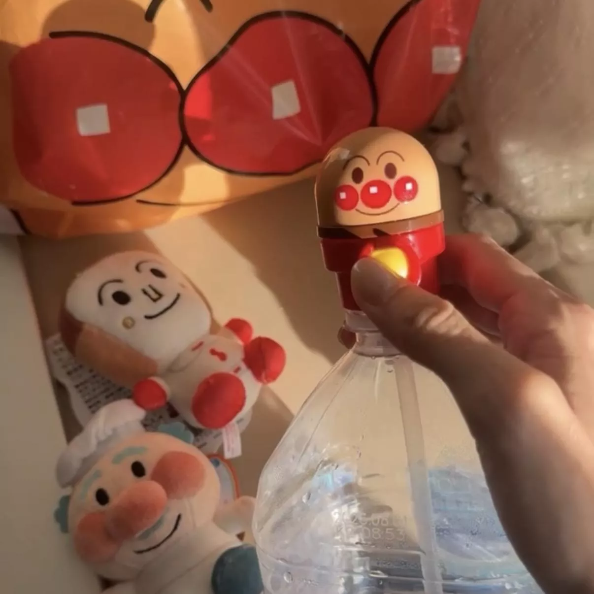 現貨🇯🇵麵包超人博物館限定｜麵包超人細菌人自動按壓瓶蓋