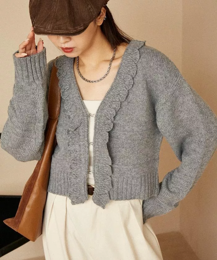 預購🇯🇵荷葉邊排鉤針織外套上衣