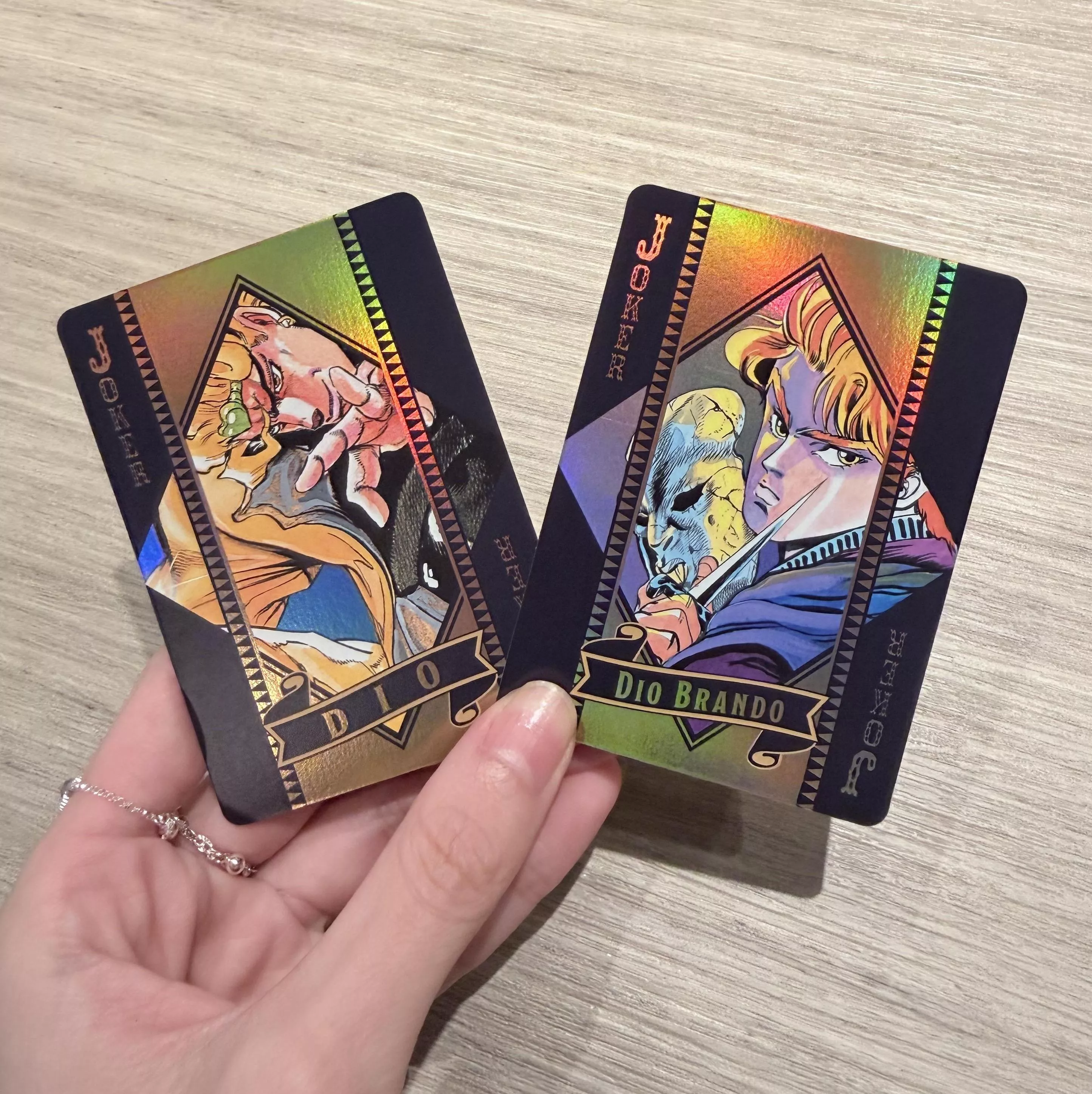 預購🇯🇵THE JOJO WORLD 限定！極光高質感典藏撲克牌