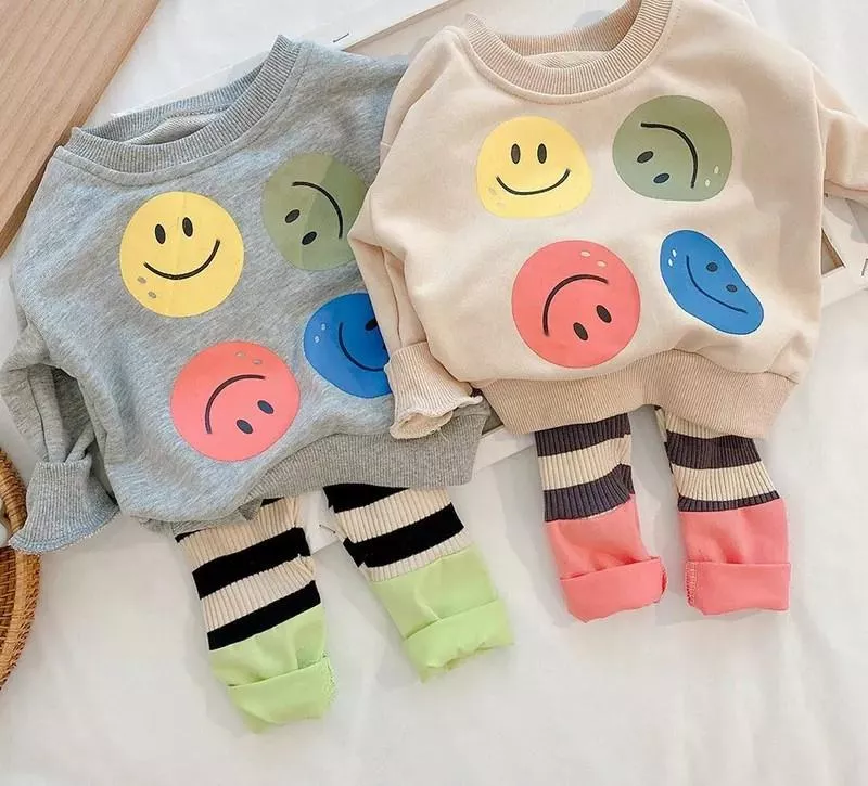 《AB477》四公格微笑上衣/繽紛條紋PP褲套裝 (73-110)