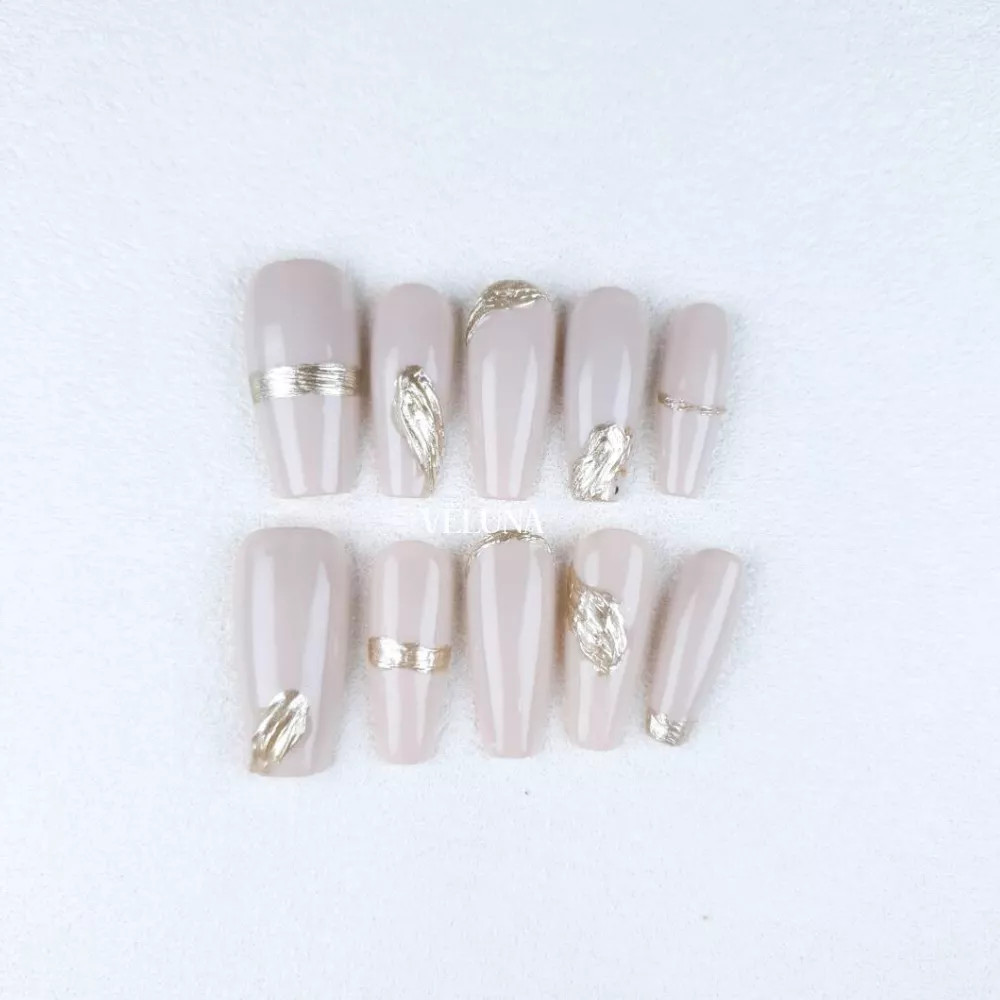 裸光浮雕（Nude Relief）