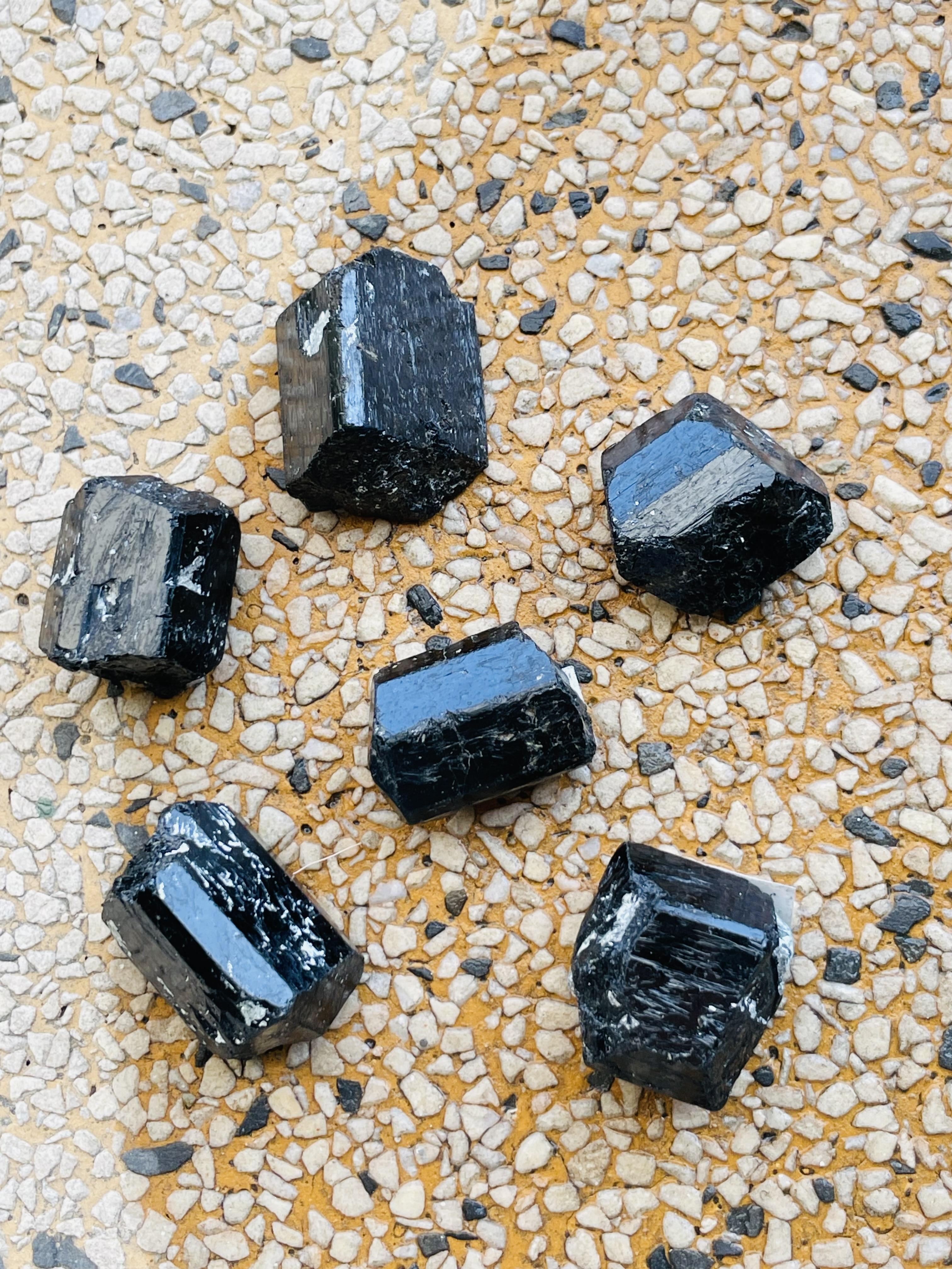 陪伴系列小礦_黑碧璽