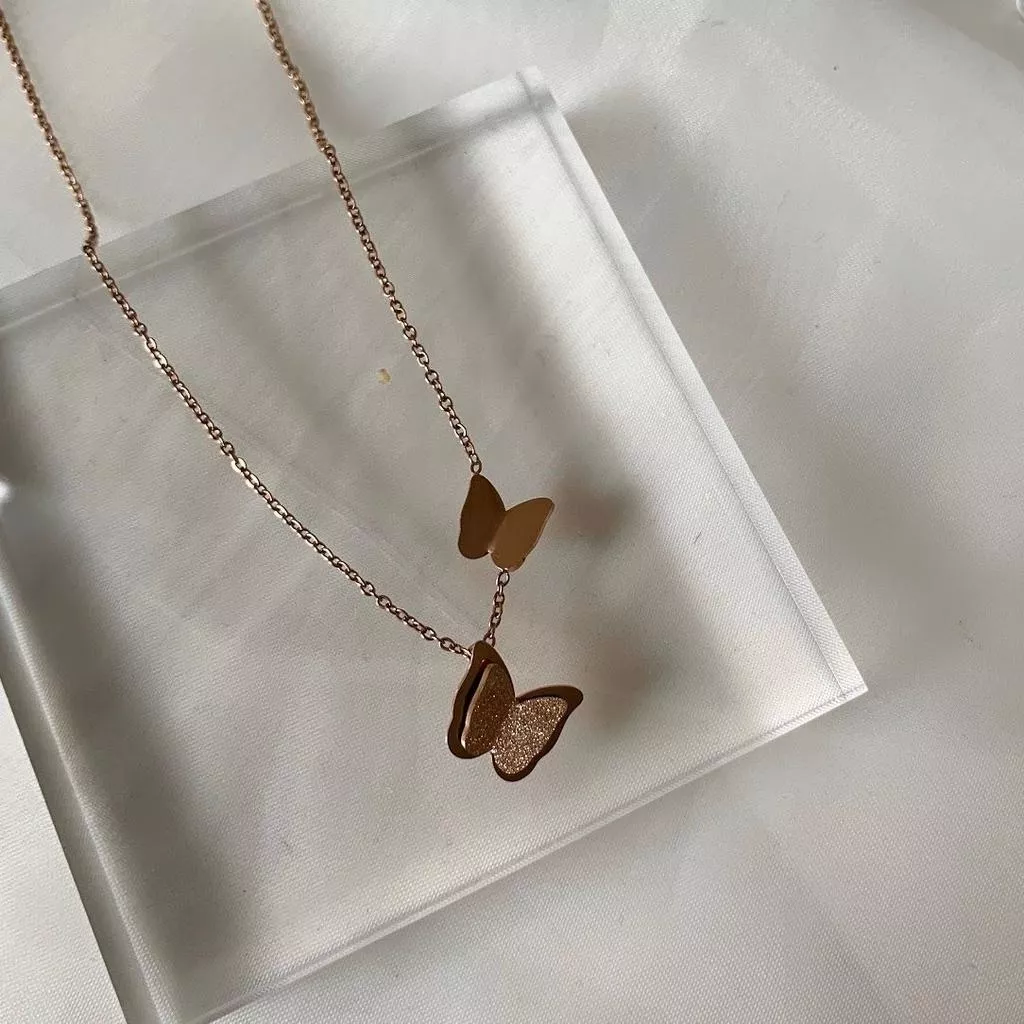 翩翩起舞 鈦鋼鎖骨項鍊