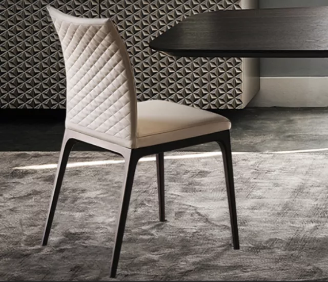 落霧斜影｜斜紋皮革輕奢餐椅