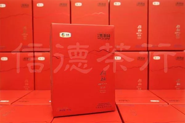 🌿2014年 中茶 領袖茯茶 茯磚 茯磚茶 金花 禮盒 410g🌿茶湯酒紅明亮🌿滋味醇厚韻味綿長🌿信德茶行🌿