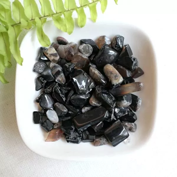 黑瑪瑙碎石8-20mm 黑色系碎石 海底輪碎石