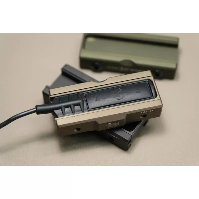 復刻CD風格 鼠尾固定座(1913導軌用) SF燈 / PEQ雷指器 兩種規格