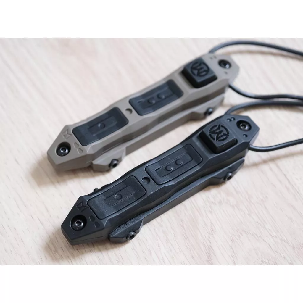 復刻 雙控雙功能 鼠尾線控 SF+2.5/3.5/L3 M-LOK/1913雙用