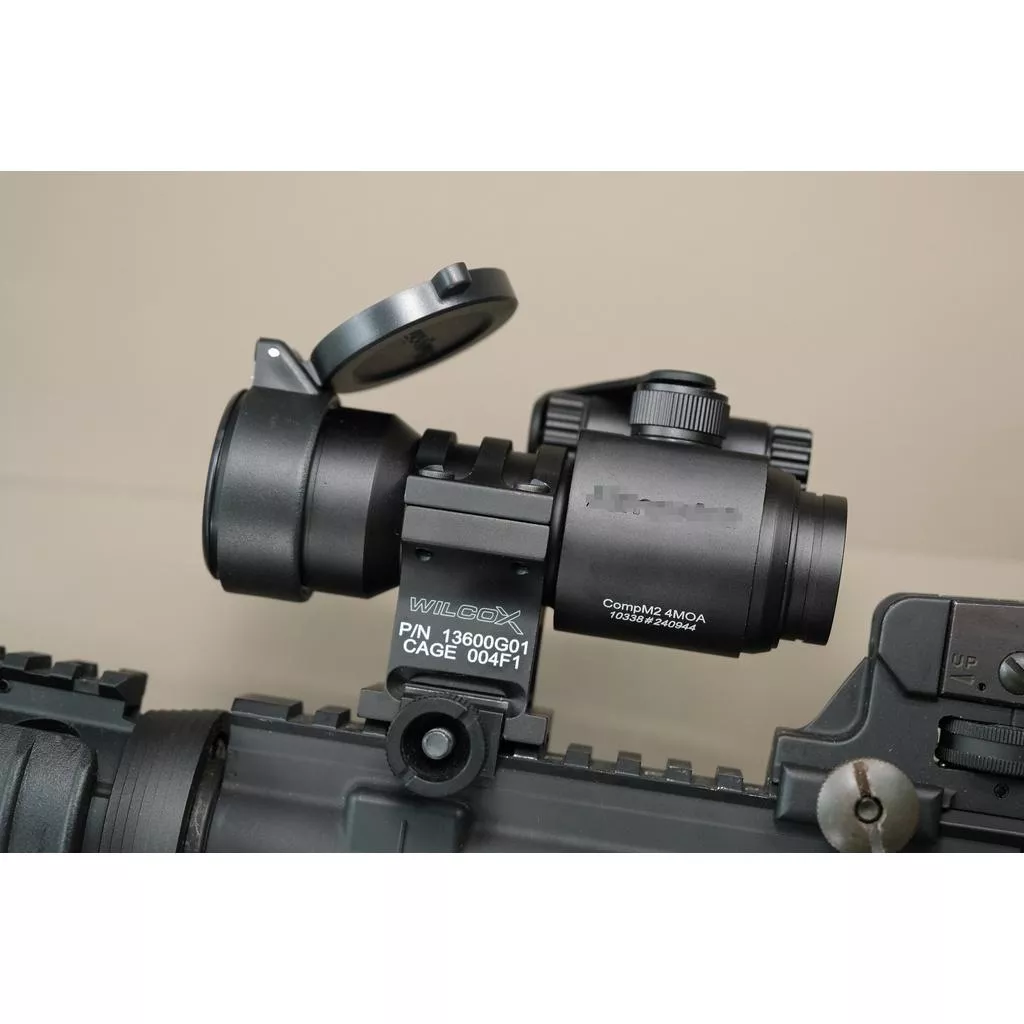 復刻凹刻字 M2 內紅點 + Wilcox底座 組合