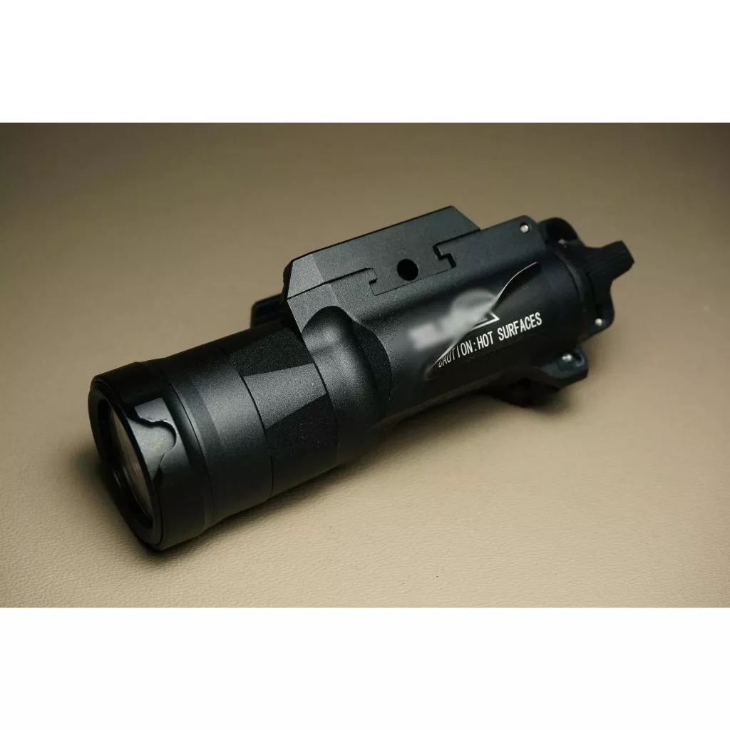 SOTAC 復刻 SF風格 X300UH-B 槍燈