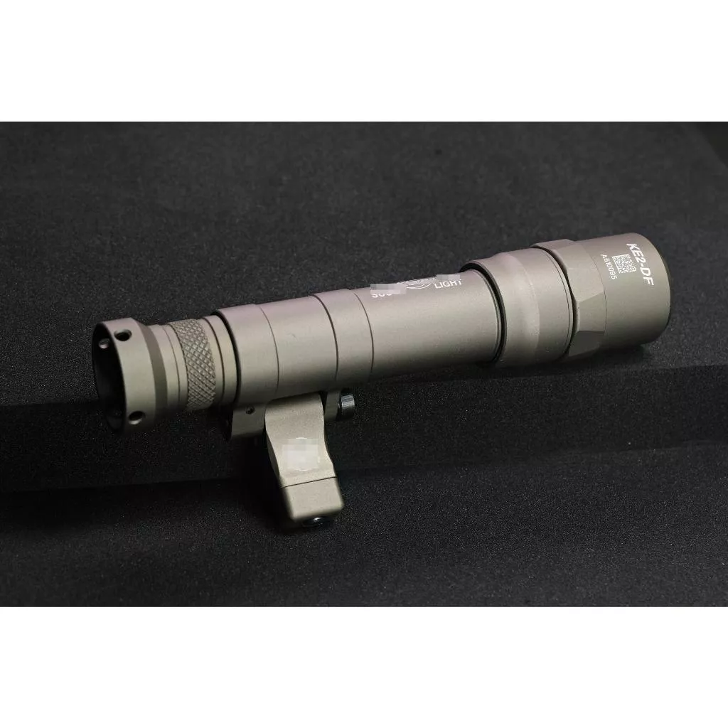 SOTAC 復刻SF M640DF 槍燈 白光 1400流明