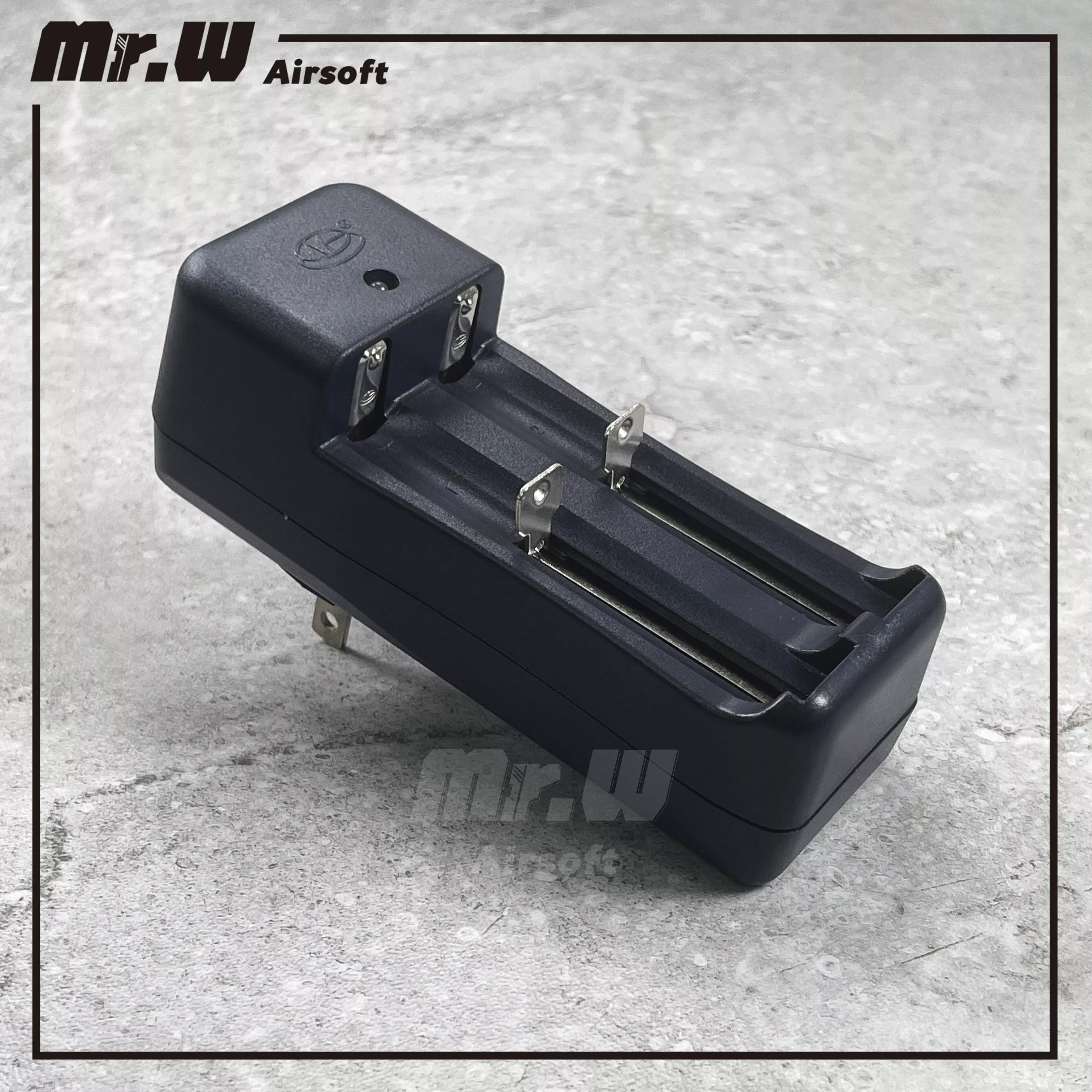 WADSN 雙槽鋰電池充電器 1250LI