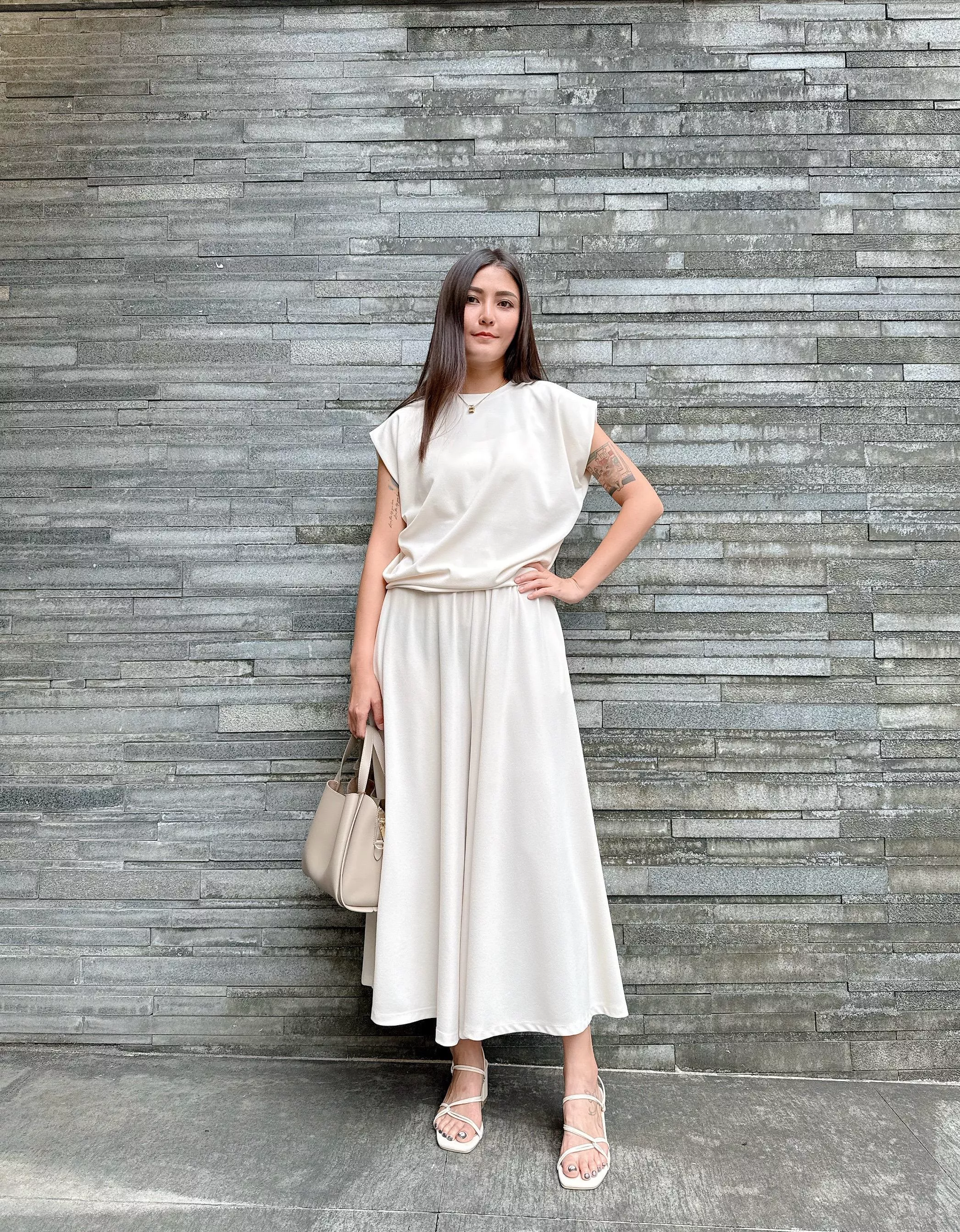 圓領側抓皺上衣寬褲裙Set