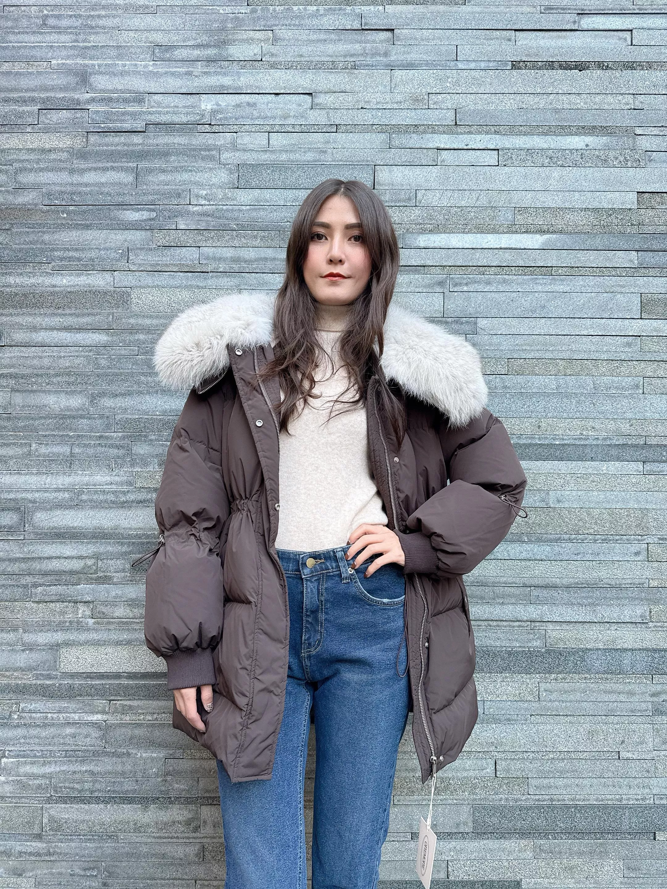 毛毛腰身鴨絨外套