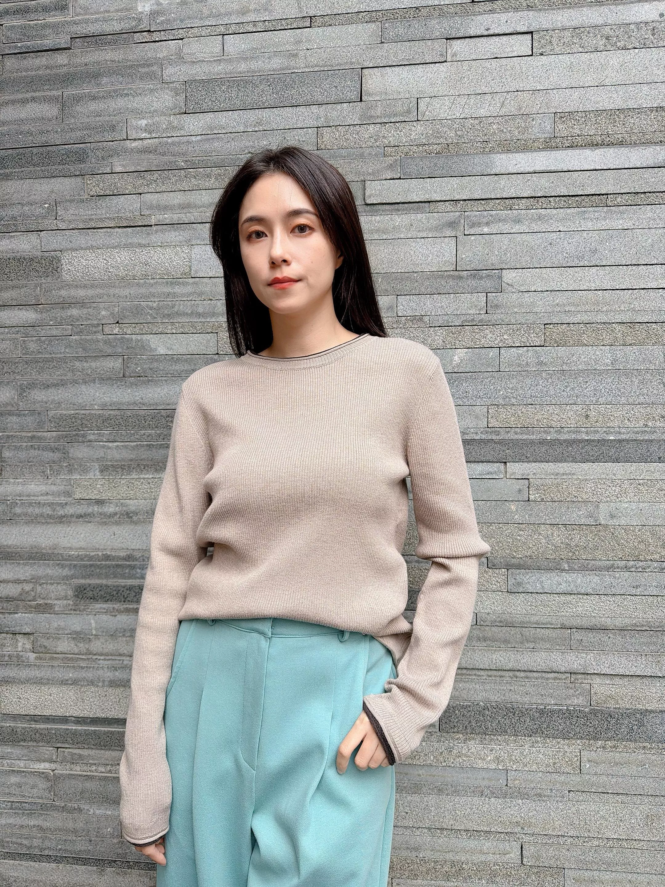 滾邊坑條合身上衣