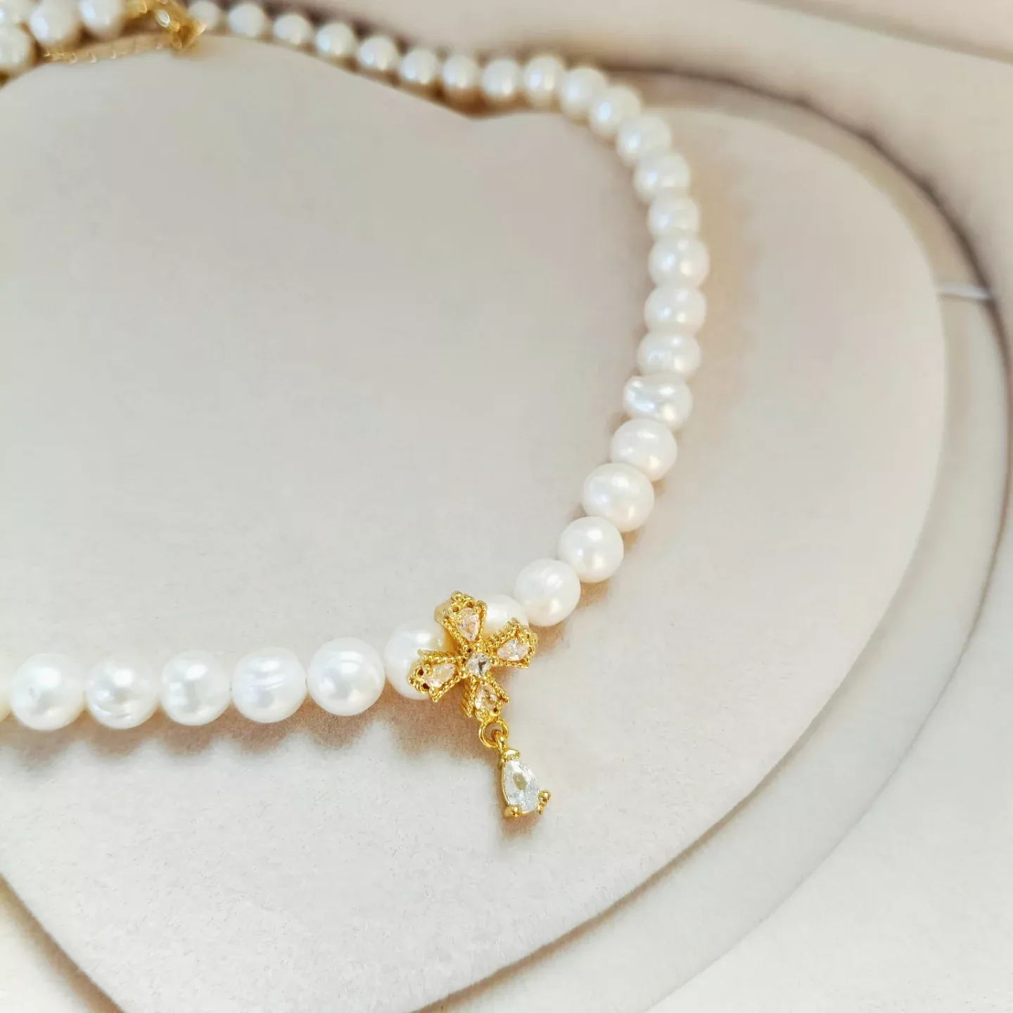 榮美的妳-天然淡水珍珠包14K金十字鑲鑽項鍊
