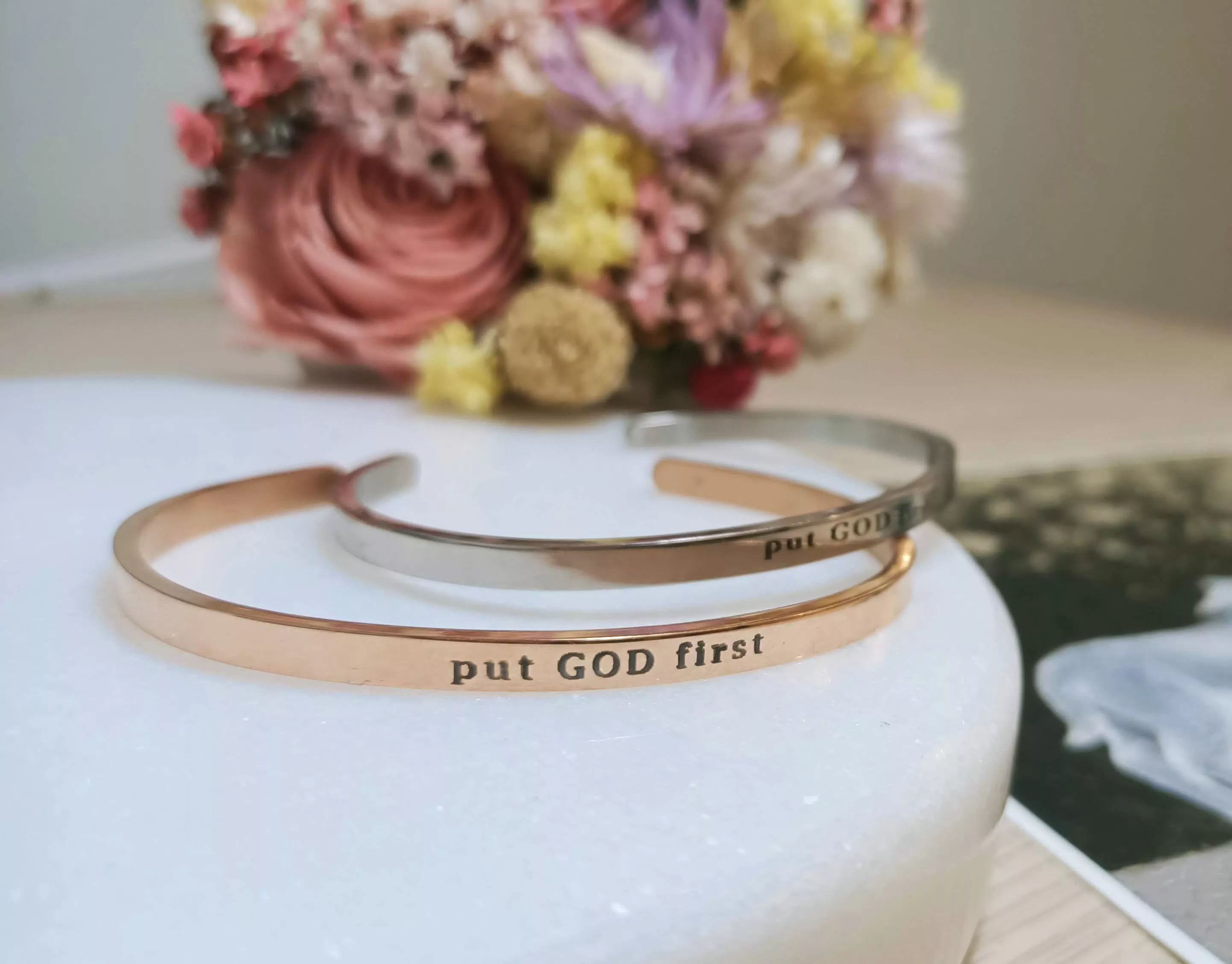 PUT GOD FIRST-鈦鋼手鐲一只(玫瑰金)(銀)