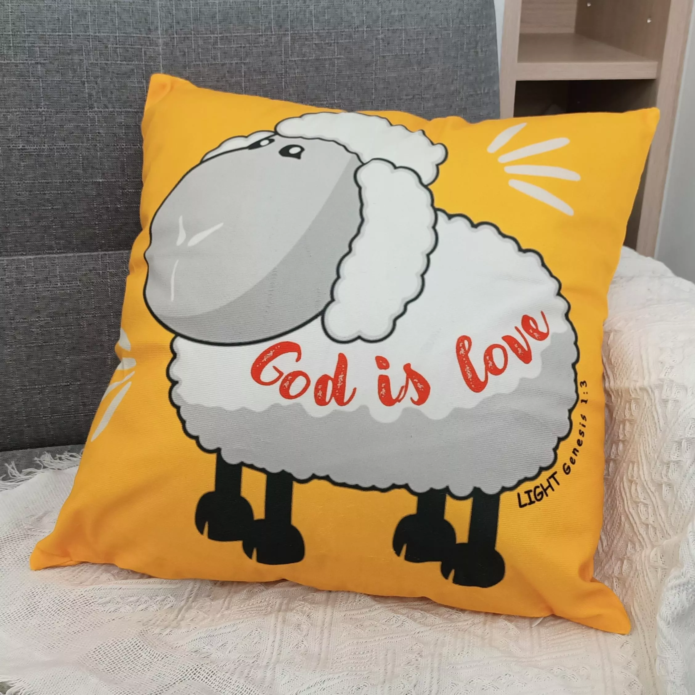 God is love神就是愛-小羊抱枕