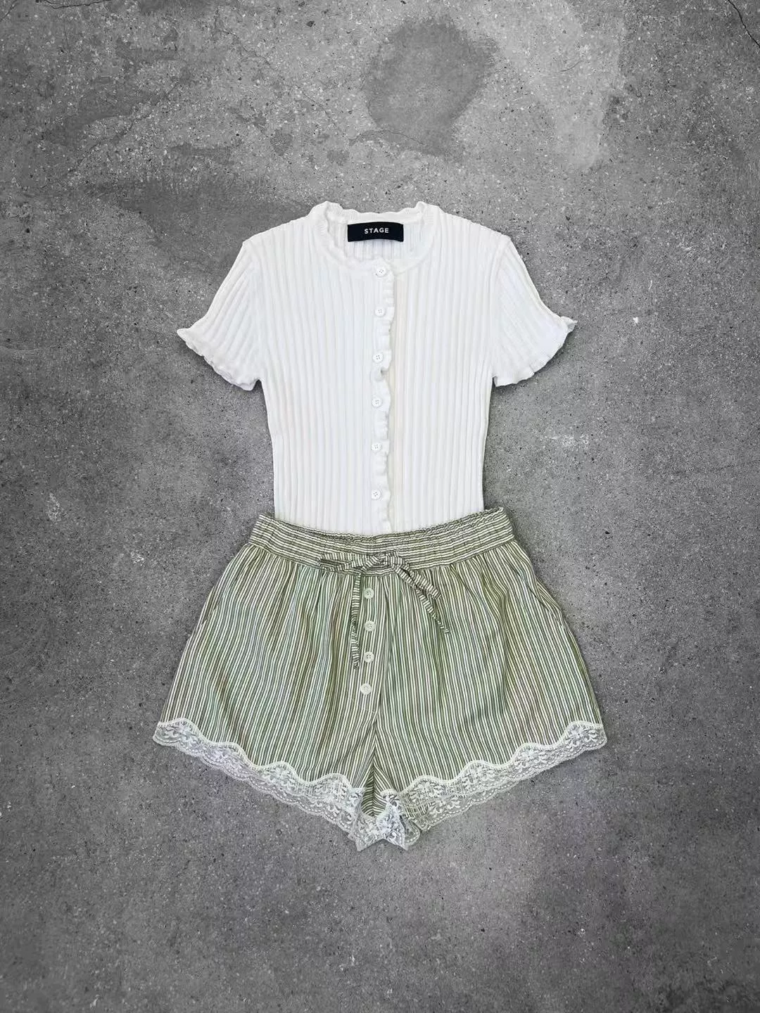 【DayByDay】現貨♡正韓STAGE蕾絲條紋短褲 韓國東大門選品服飾新款