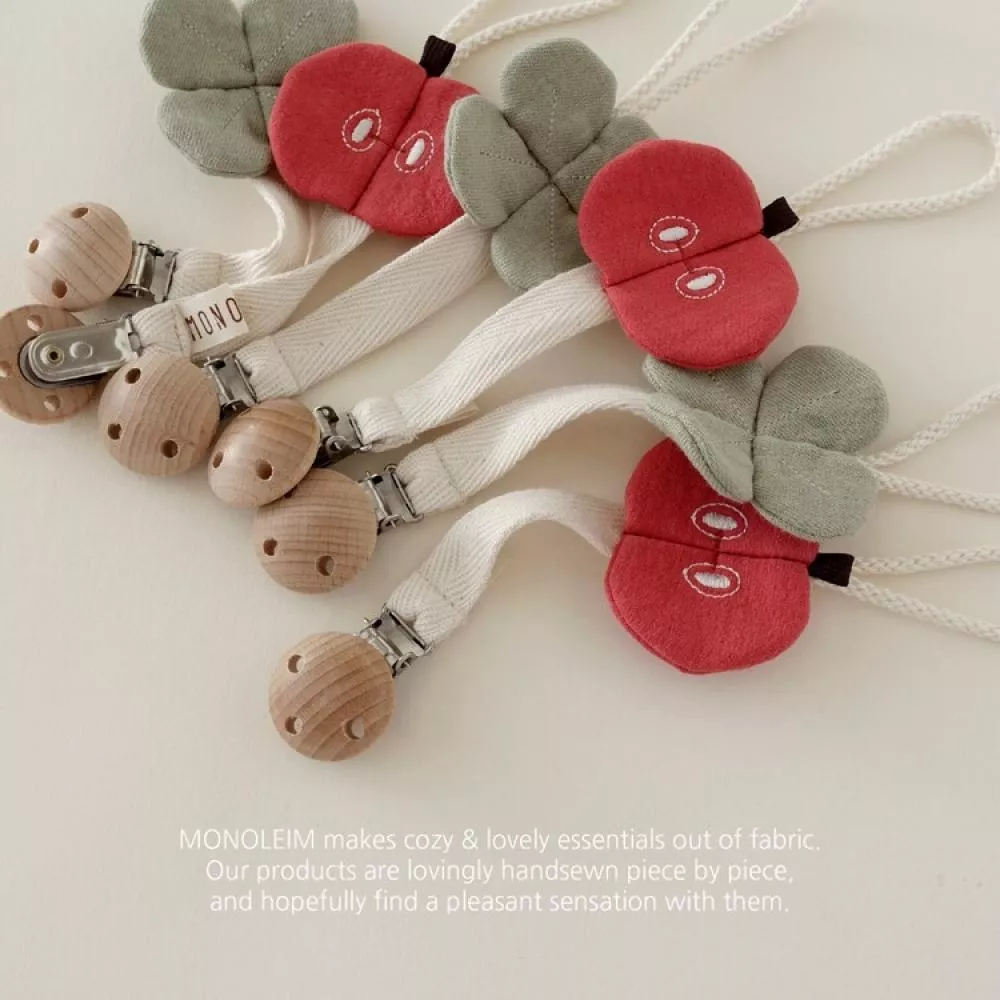 MONOLEIM 奶嘴鏈(蘋果/幸運草)