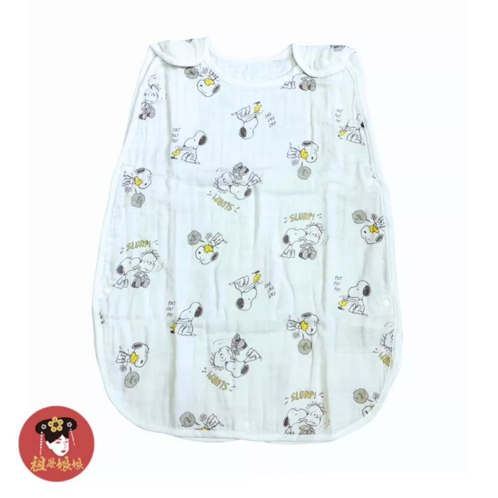 日本正版  SNOOPY 史努比 嬰兒防踢被｜三重紗純棉睡袋｜0-3歲防踢睡袍｜冷氣房必備  防踢被 純棉紗