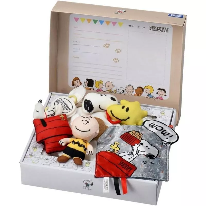 【日本直送】史努比 寶寶 安撫玩具禮盒｜4入組｜固齒器/推車吊飾/安撫娃娃｜snoopy寶寶禮盒 彌月 滿月