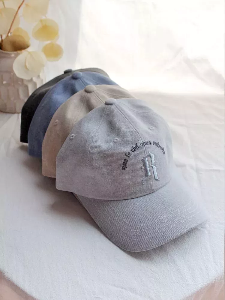 🧢【R 刺繡英文字母復古帽】