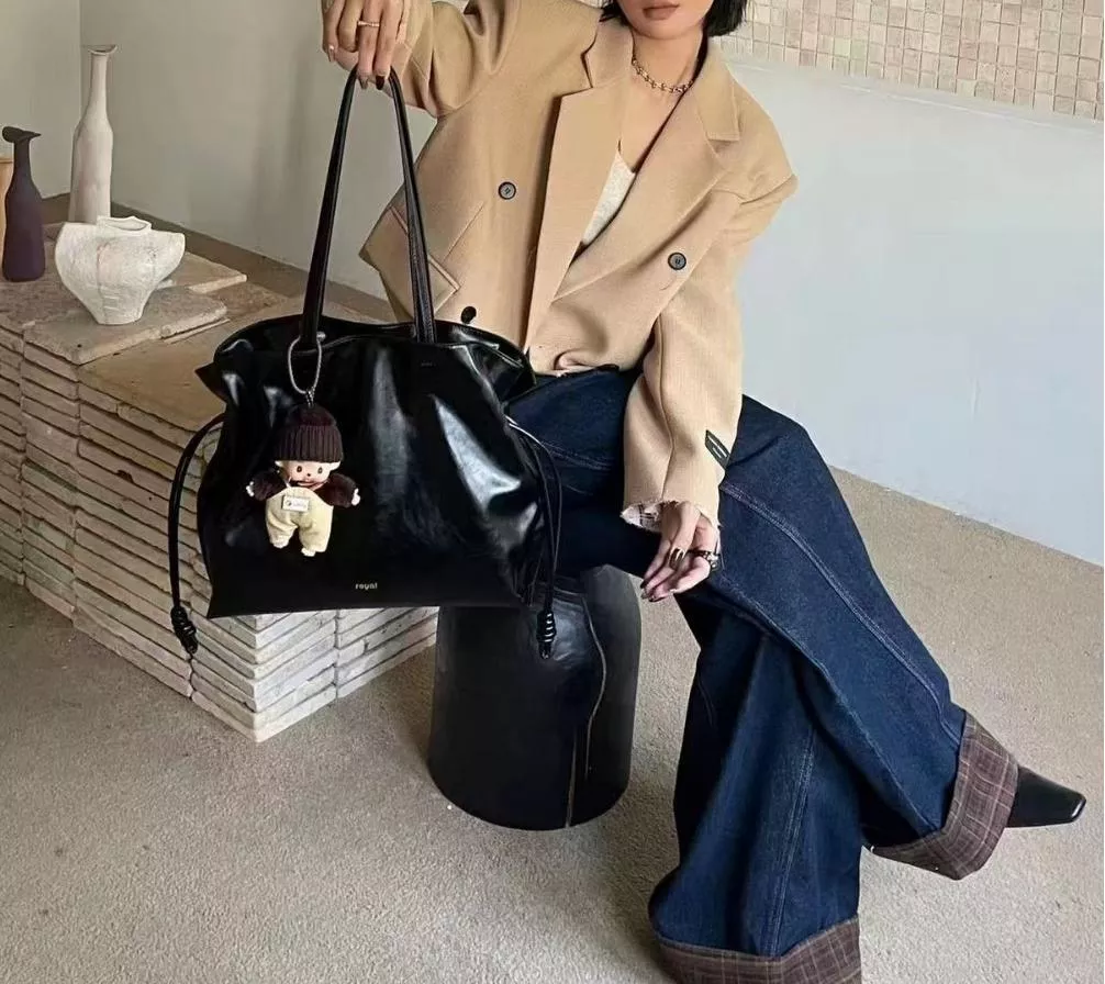 邊束帶上肩大包