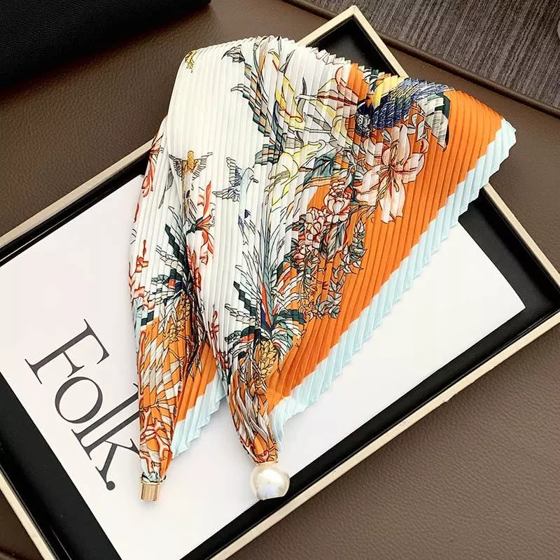 鳥語花香抓皺珍珠磁扣領巾