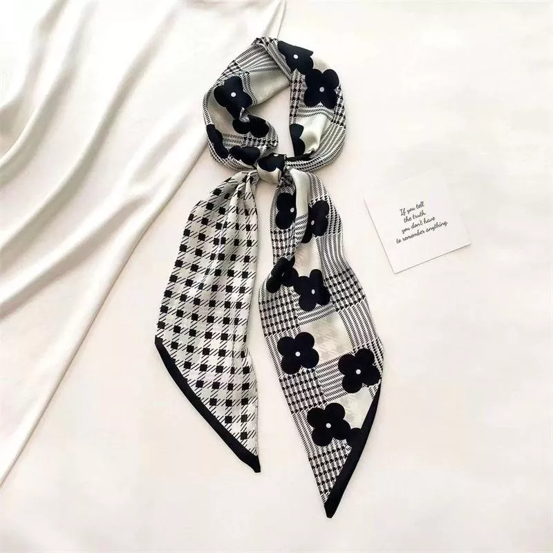 千鳥格花花長條領巾