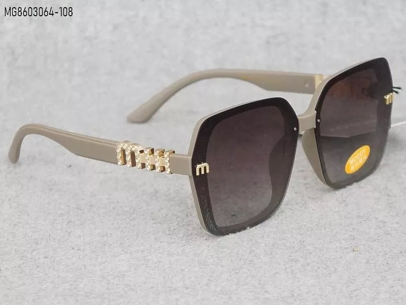 漸進茶灰色偏光鏡片