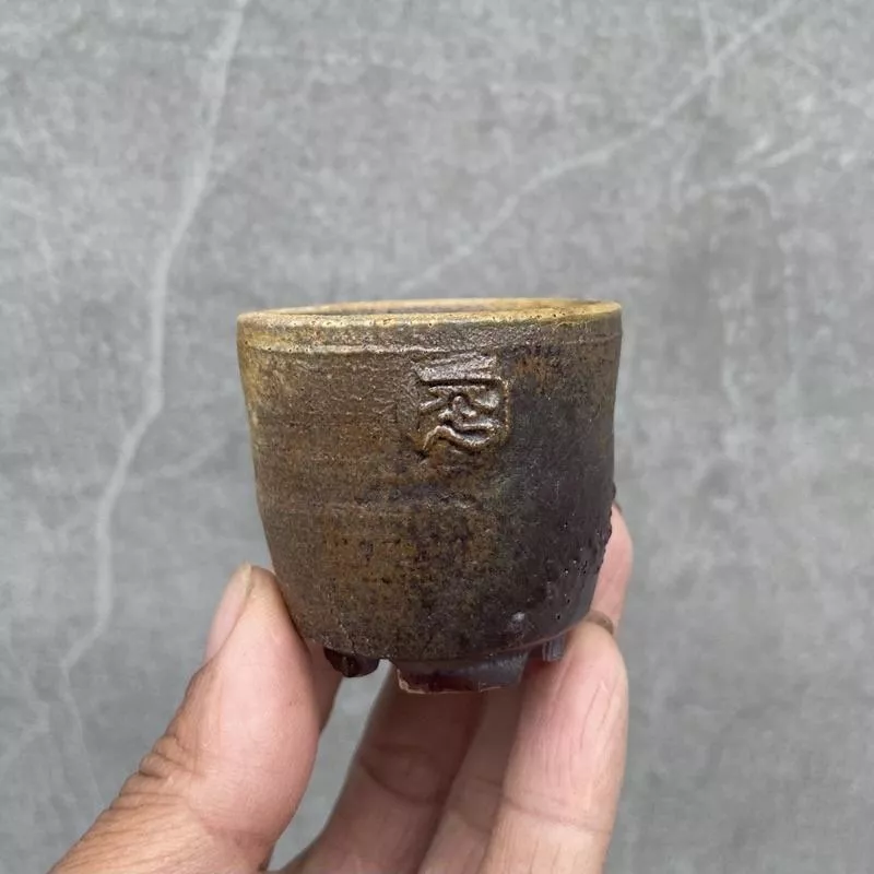 《野趣小品盆栽》台灣手工盆缽-平（柴燒盆）