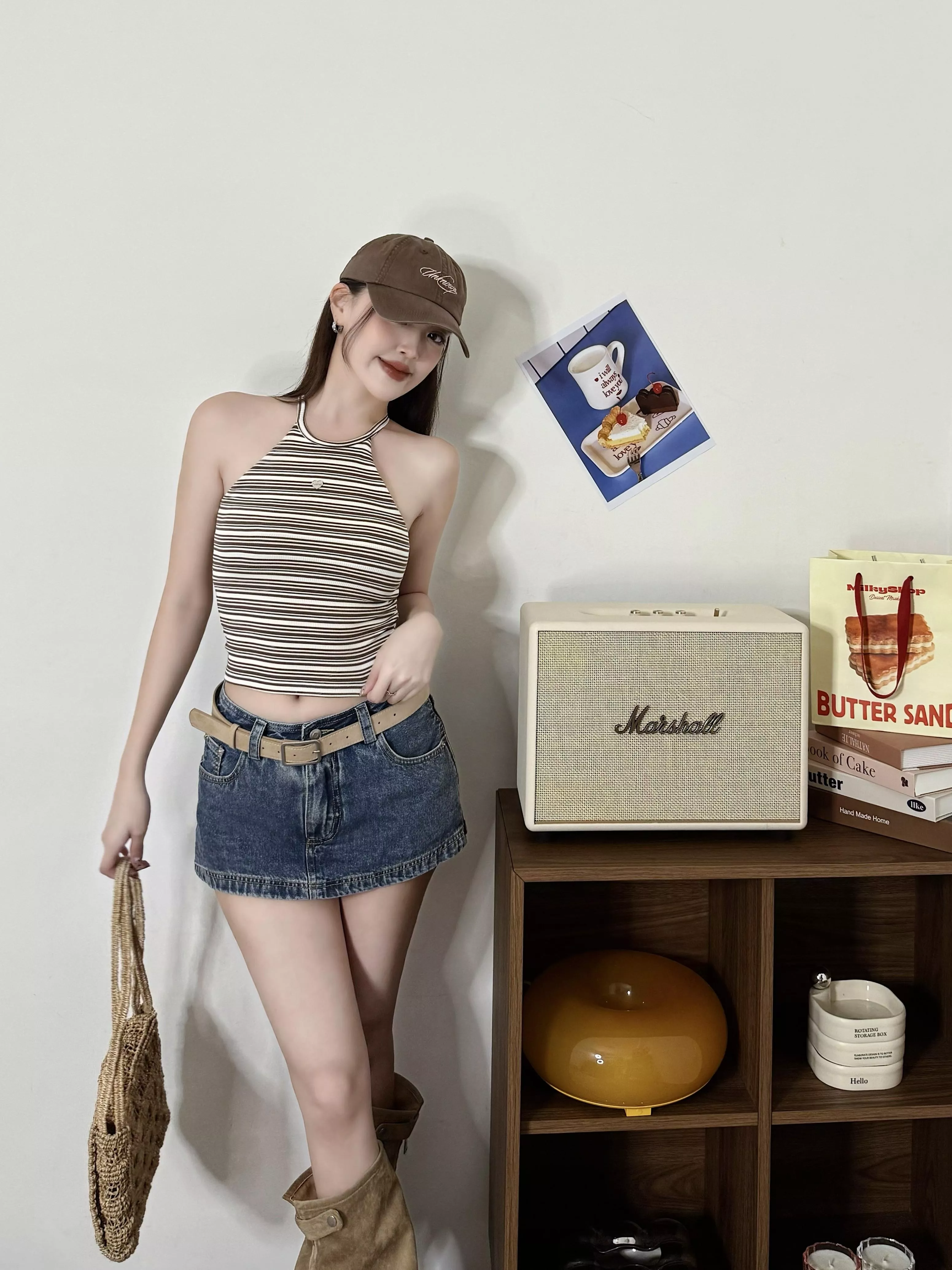 心動暗號顯胸削肩Bra Top